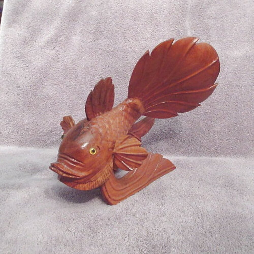 Vtg Carved Wood Fish Sculpture 12" Detailed Realistic MCM Marine Nautical Art